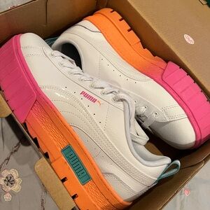 Platform puma sneakers